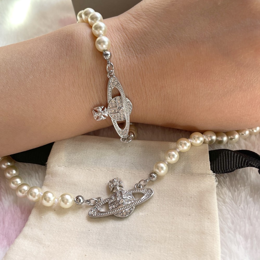 Mini bas deals pearl choker